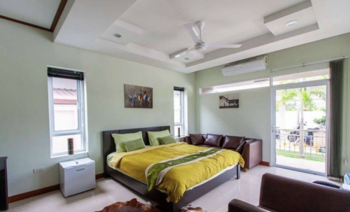 ขาย Pool Villa 2 ชั้น 4 ห้องนอน 4 ห้องน้ำ บางเสร่ (2)