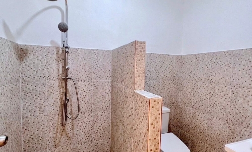 ขาย ทาวน์เฮ้าส์ 2 ห้องนอน 1 ห้องน้ำ เขาน้อย