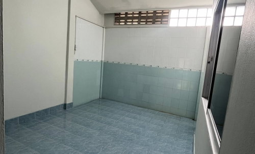 ขาย ทาวน์เฮ้าส์ 2 ห้องนอน 1 ห้องน้ำ เขาน้อย (2)