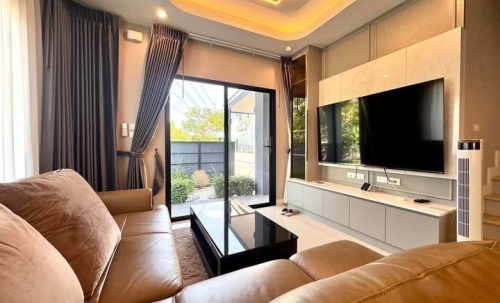 ขายบ้านเดี่ยว 2 ชั้น 4 ห้องนอน พัทยาเหนือ (2)	 Detached house for sale 2 floors 4