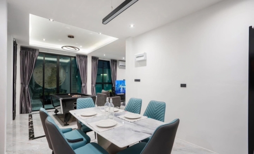 ให้เช่า Pool Villa 2 ชั้น 4 ห้องนอน 4 ห้องน้ำ ห้วยใหญ่