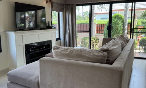 ให้เช่าพูลวิลล่า 3 ห้องนอน บ้านอำเภอ