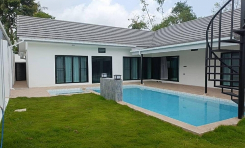 ให้เช่าพูลวิลล่า 4 ห้องนอน 4 ห้องน้ำ พรประภานิมิต พัทยา