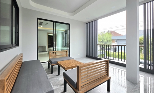 ขาย Pool Villa 2 ชั้น 4 ห้องนอน 5 ห้องน้ำ พัทยากลาง (1)