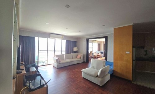 ให้เช่า Goldensand Beachside Condominium 3 ห้องนอน จอมเทียน