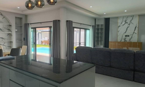 ให้เช่าพูลวิลล่า 4 ห้องนอน 4 ห้องน้ำ พรประภานิมิต พัทยา