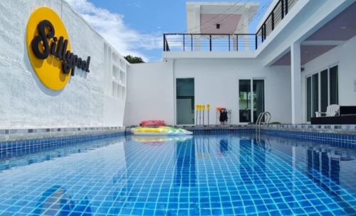 For rent Pool Villa 4 bedrooms 5 bathrooms Bang Saray