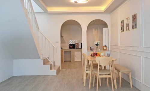 ให้เช่า บ้านเดี่ยว 2 ชั้น 3 ห้องนอน 2 ห้องน้ำ ซอยสยามคันทรีคลับ