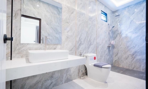 ให้เช่า Pool Villa 2 ชั้น 4 ห้องนอน 4 ห้องน้ำ ห้วยใหญ่