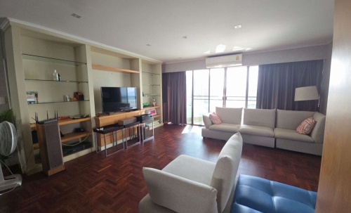 ให้เช่า Goldensand Beachside Condominium 3 ห้องนอน จอมเทียน