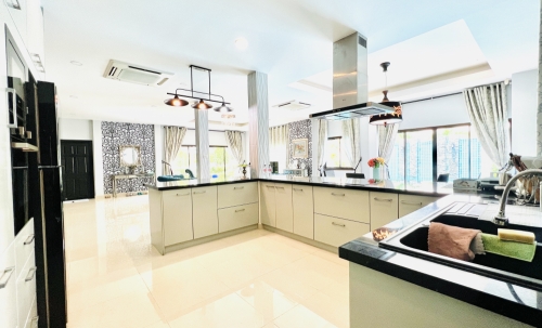 ขาย Pool Villa 2 ชั้น 4 ห้องนอน 4 ห้องน้ำ ห้วยใหญ่ (2)