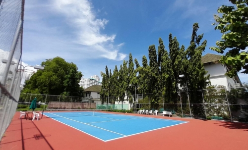 ขายบ้านทาวน์โฮม 3 ชั้นฝั่งทะเล 3 ห้องนอน 3 ห้องน้ำ บ้านอำเภอ นาจอมเทียน