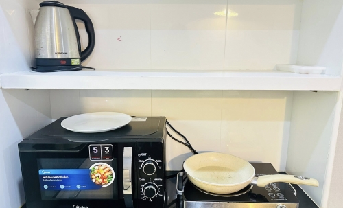 ขาย CC Condo Central Pattaya ซีซีคอนโด พัทยากลาง 1 ห้องนอน วิวสระ (2)