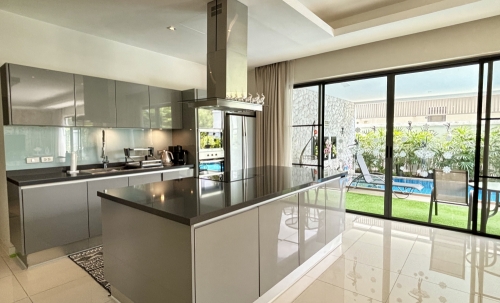 ขาย Pool Villa 2 ชั้น 4 ห้องนอน 4 ห้องน้ำ Palm Lakeside Villas ปาล์ม เลคไซด์ วิลล่า (1)