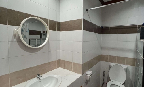 ปล่อยเช่ารายปี Rim Haad Condo Jomtien ริมหาด คอนโด จอมเทียน 1 ห้องนอน ชั้น 15 วิวทะเล