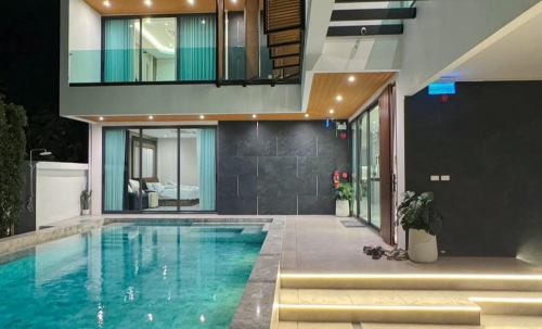 ให้เช่า Pool Villa 2 ชั้น 4 ห้องนอน 5 ห้องน้ำ ใกล้หาดจอมเทียน