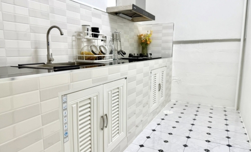 ขายทาวน์เฮ้าส์ 2 ชั้น 2 ห้องนอน 2 ห้องน้ำ ถนนสุขุมวิท (2)