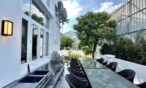 ขาย บ้านพูลวิลล่า ติดทะเล 50 เมตร หาดบ้านอำเภอ (2)