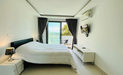 ปล่อยเช่า Laguna Beach 3 จอมเทียน สตูดิโอ ชั้น 4 วิวสระ ติดเจ้าของ