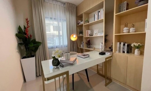 ขาย Townhome 2 ชั้น 3 ห้องนอน 3 ห้องน้ำ เนินพลับหวาน