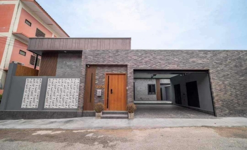 ปล่อยเช่ารายปี บ้าน Pool Villa 4 ห้องนอน 4 ห้องน้ำ พัทยากลาง ติดเจ้าของ