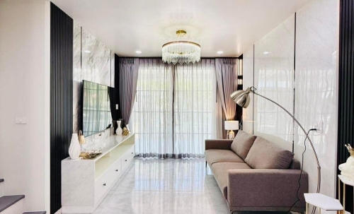 ให้เช่า ทาวน์โฮม 3 ห้องนอน เขาน้อย