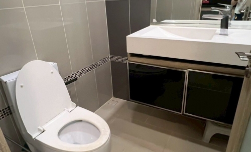 ลากูน่า บีช รีสอร์ท จอมเทียน