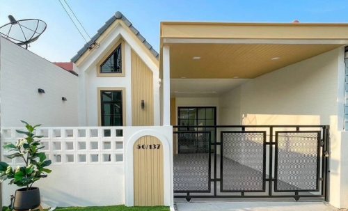 ขาย Town Home ชั้นเดียว 2 ห้องนอน ศรีราชา (1)