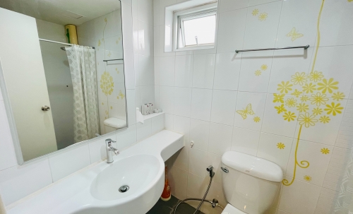 ปล่อยเช่า ลุมพินี สุขุมวิท-พัทยาเหนือ 1 ห้องนอน วิวทะเล