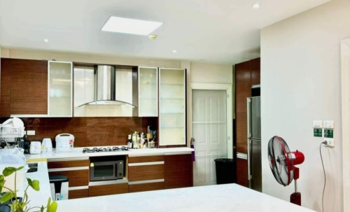 ขาย/ให้เช่า บ้าน Pool Villa เซ็นทรัลปาร์คฮิลล์ไซด์ (ทุ่งกลม-ตาลหมัน)