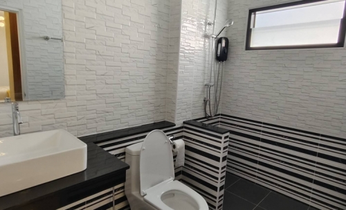 ขาย Pool Villa 4 ห้องนอน 3 ห้องน้ำ มาบประชัน (2)