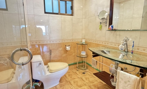 ขาย Krisda Golden Condotel Bang Saray กฤษฎา โกลเด้น คอนโดเทล บางเสร่ 2 ห้องนอน วิวทะเล (2)