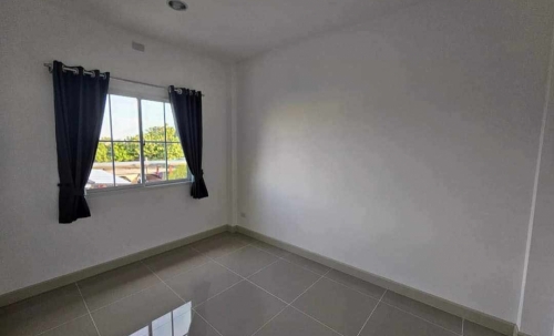 ปล่อยเช่ารายปี ทาวน์โฮม 2 ชั้น ซอยสยามคันทรี 3 ห้องนอน 3 ห้องน้ำ