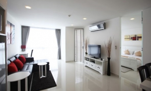 ขาย Club Royal Wongamat คลับ รอยัล วงศ์อมาตย์ 1 ห้องนอน วิวสระ (2)