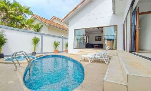 ให้เช่าพูลวิลล่า 3 ห้องนอน จอมเทียน