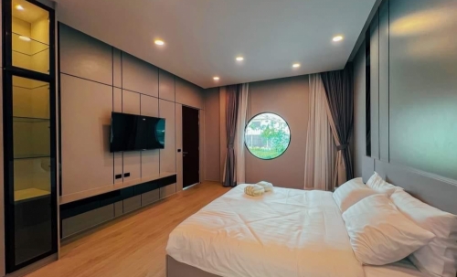 ขายบ้าน Pool Villa ซ.ชัยพฤกษ์ 5 ห้องนอน 6 ห้องน้ำ 270 ตร.วา (3)