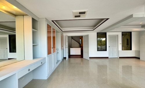 ขาย บ้าน 4 ชั้น 8 ห้องนอน 7 ห้องน้ำ จอมเทียน (2)