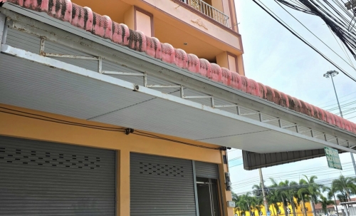 ขายอาคารพาณิชย์ 4 ชั้น 9 ห้องนอน 10 ห้องน้ำ ซอยปูเป็น จอมเทียน (2)