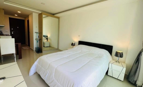 ปล่อยเช่า Laguna Beach 3 จอมเทียน สตูดิโอ ชั้น 4 วิวสระ ติดเจ้าของ