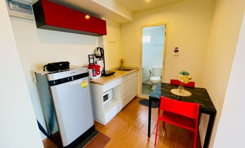 ปล่อยเช่า ลุมพินี สุขุมวิท-พัทยาเหนือ 1 ห้องนอน วิวทะเล