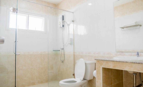 ปล่อยเช่าบ้าน Pool Villa สำหรับทำธุรกิจ 6 ห้องนอน 7 ห้องน้ำ พัทยากลาง