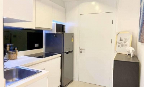 ขายพร้อมผู้เช่า City Center Residence พัทยากลาง 2 ห้องนอน ชั้น 1 วิวสวน
