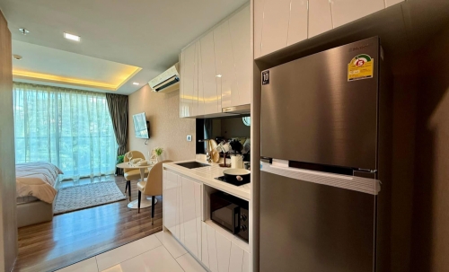 ขาย The Peak Tower Pratamnak เดอะ พีค ทาวน์เวอร์ พระตำหนัก Studio วิวเมือง (2)